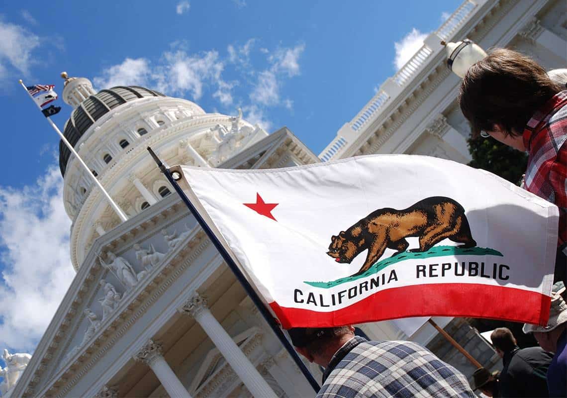 לראשונה בתולדות המדינה: קליפורניה מדווחת על ירידה במספר התושבים