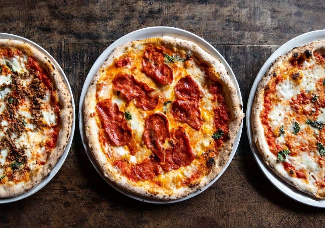 ידעתם שהיום הוא יום הפיצה הבינלאומי? אם לא, אנחנו כאן בשביל להזכיר לכם וגם צירפנו 3 מתכונים שווים במיוחד