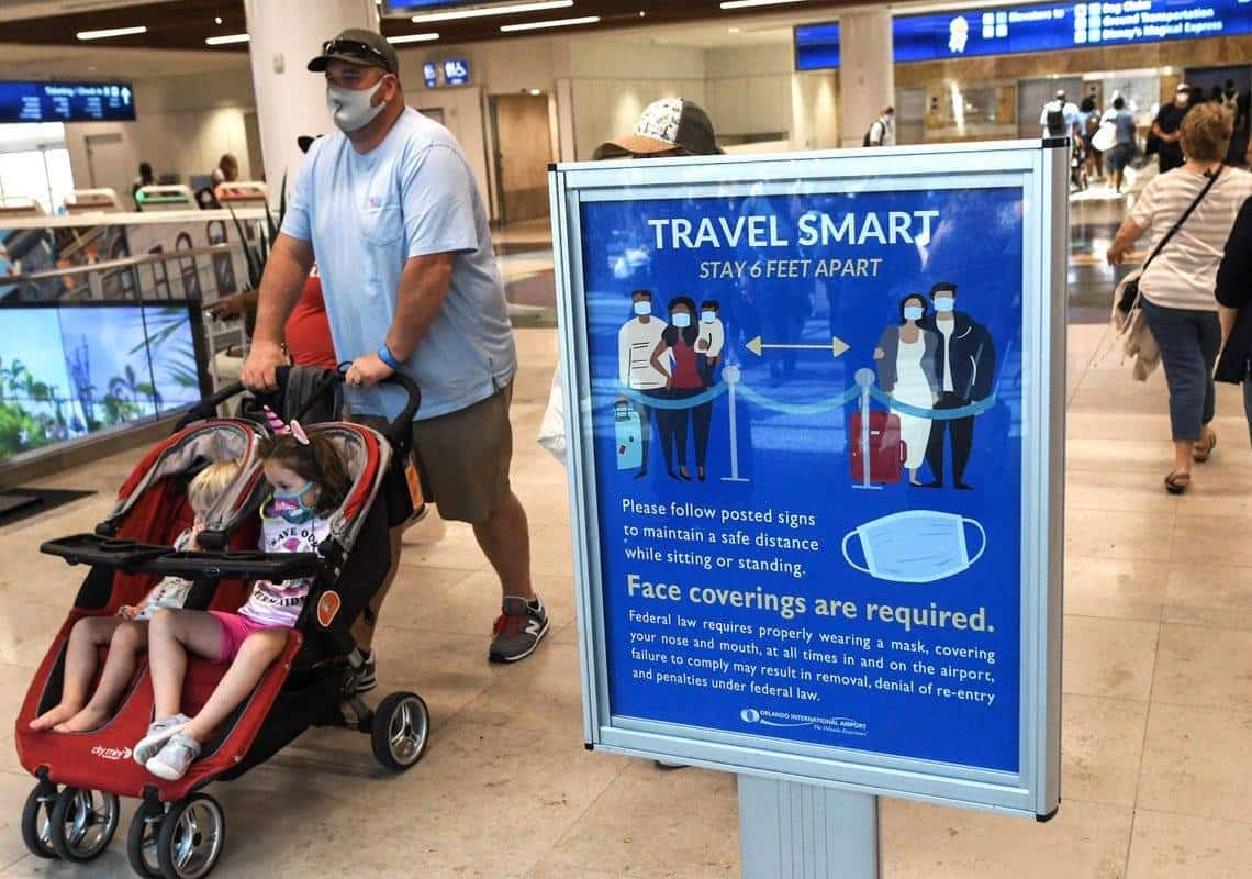 דיווח: חובת המסכות במטוסים תוארך פעם נוספת