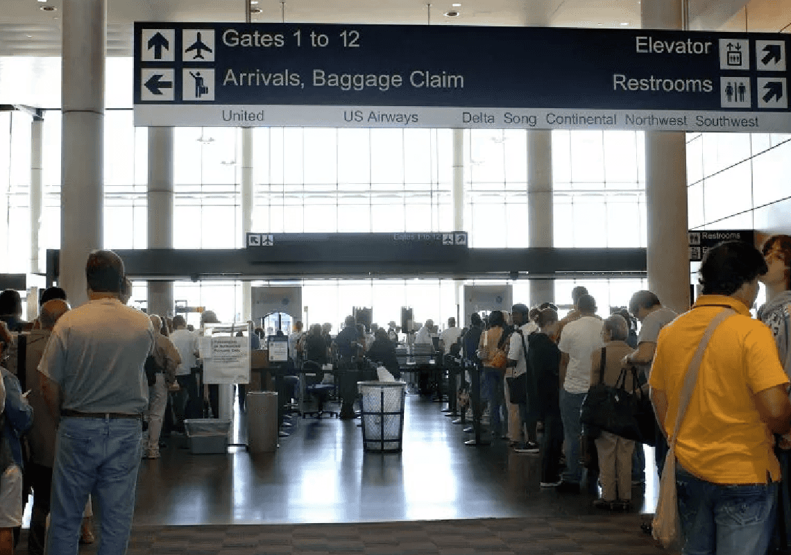 שדה תעופה אמריקני תחת מתקפת סייבר: "אמריקה, אף אחד לא מפחד ממך"