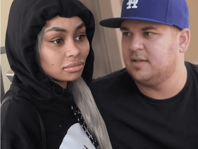 רוב קרדשיאן: "בלאק צ'ינה מנסה להרוס אותי! אני משלם דמי מזונות"