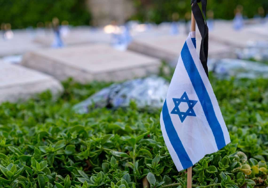 יזכור עם ישראל: מתייחדים עם זכרם של 24,068 חללי מערכות ישראל ופעולות האיבה