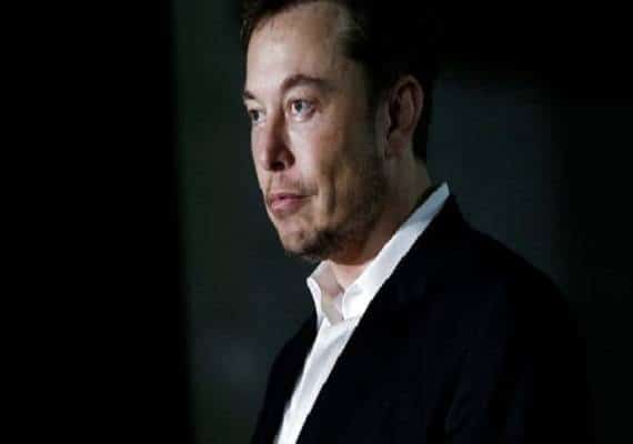 אלון מאסק מוותר על הפיכת טסלה לפרטית