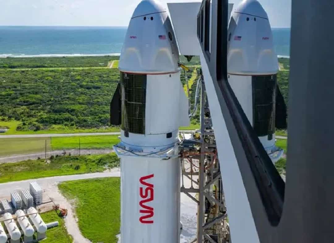 חללית SpaceX יצאה לדרכה להחזיר את האסטרונאוטים של Starliner 