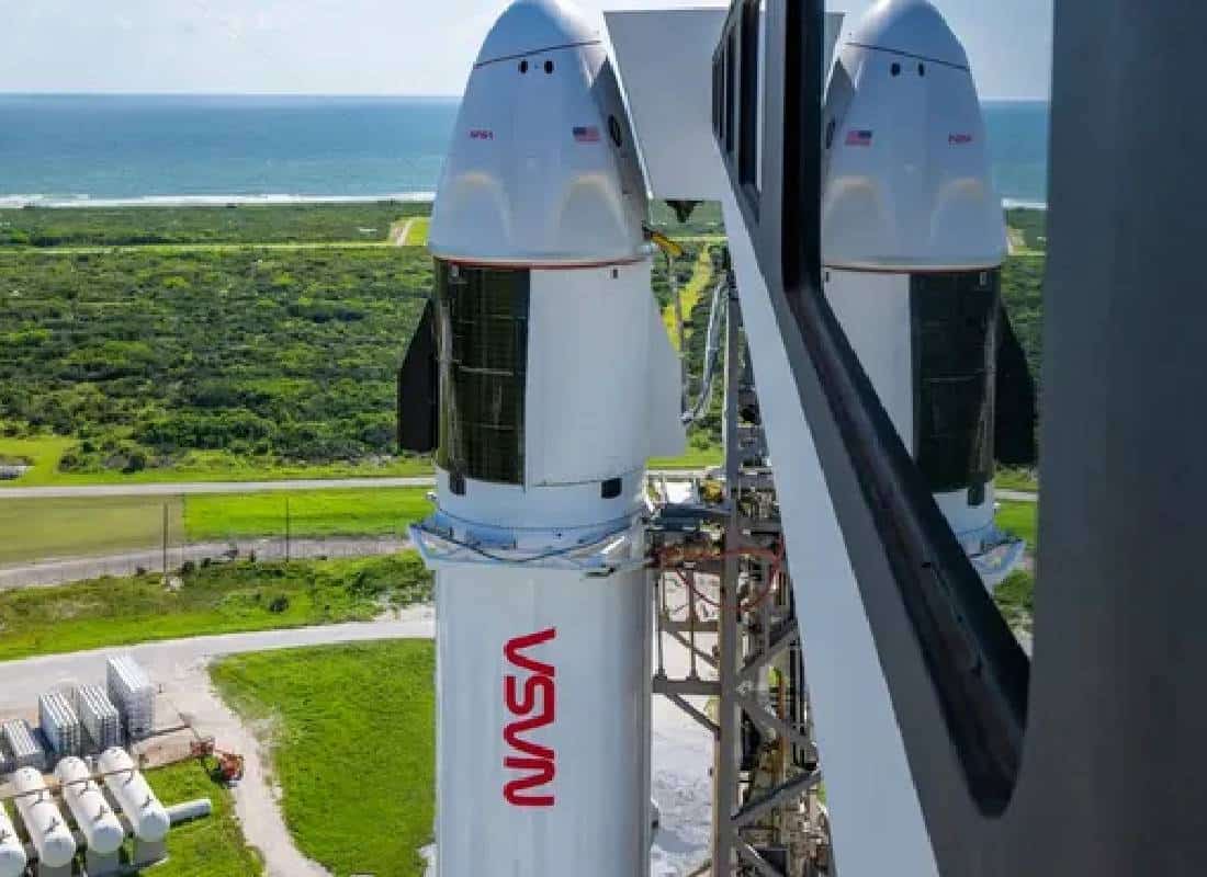 חללית SpaceX יצאה לדרכה להחזיר את האסטרונאוטים של Starliner 