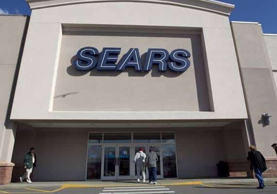 מניית SERAS במגמת צניחה בעקבות הורדת דירוג האשראי של החברה. כ-100 סניפים יסגרו בחודשיים הקרובים