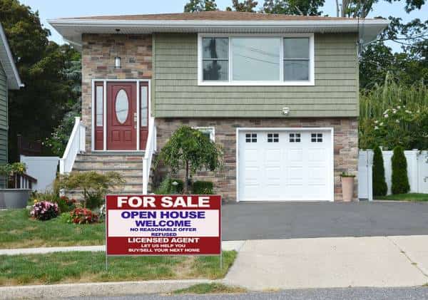 מחירי הבתים בארה"ב ממשיכים לטפס למרות משבר הדיור
