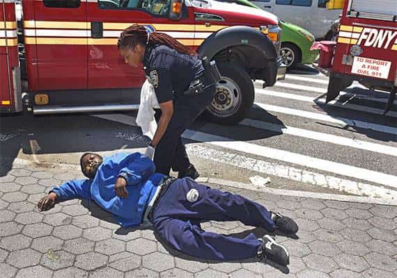  הרשויות בניו יורק מזהירות בעקבות גל האשפוזים בשל צריכת המריחואנה הסינתטית