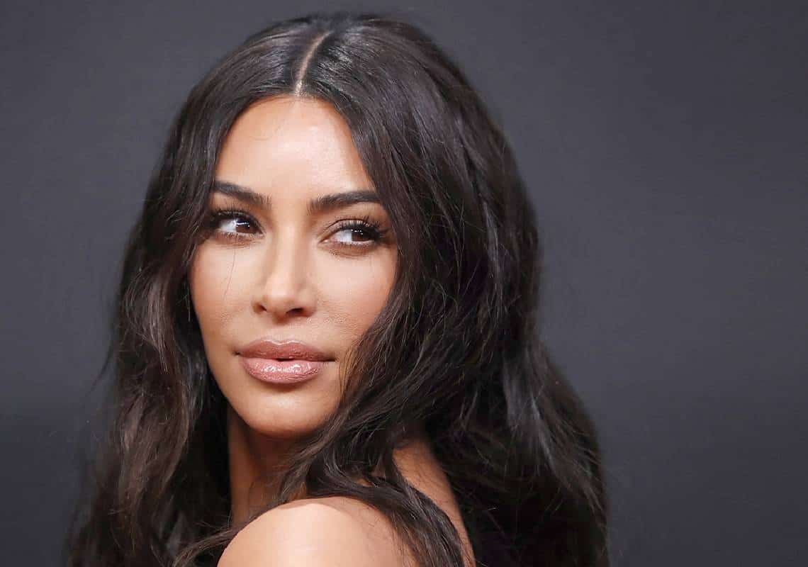 לאחר אין ספור כותרות ודרמה: קים קרדשיאן מספרת הכל על השנה הקשה שעברה
