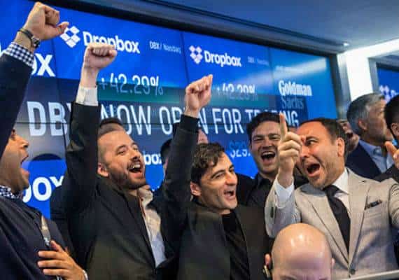 מעבר לציפיות: מחיר מניית חברת האיחסון הדיגיטלי דרופבוקס נסקה ביום הראשון שלה למסחר