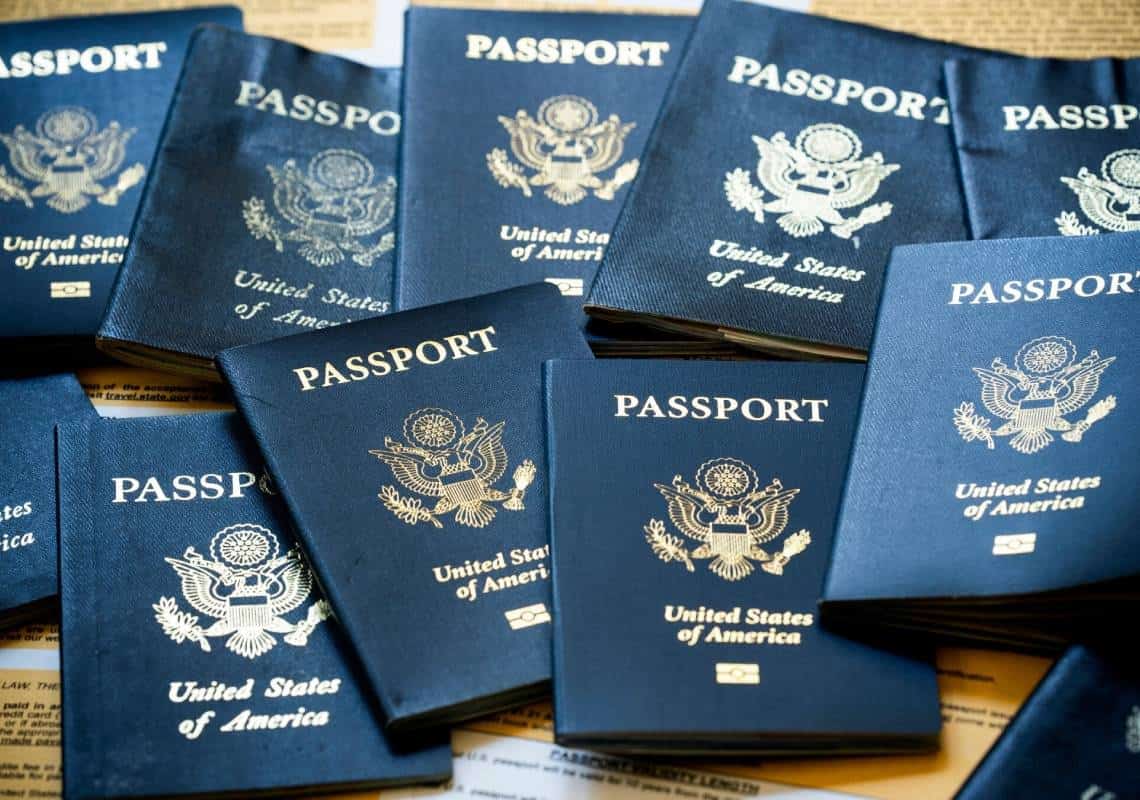 החל מחודש הבא: ארה"ב תנפיק דרכונים עם מגדר "X"