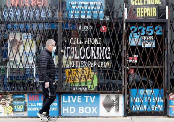 קרוב ל-2 מיליון מובטלים חדשים בשבוע האחרון, אך כלכלנים דווקא אופטימיים