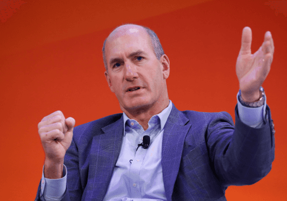 AT&T כבר עושים שינויים: מנכ"ל טרנר בחוץ לאחר המיזוג