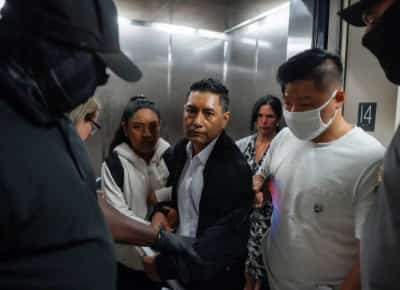 בתי המשפט להגירה הופכים למלכודות: מהגרים מגיעים לדיון – ונעצרים דקות לאחר מכן