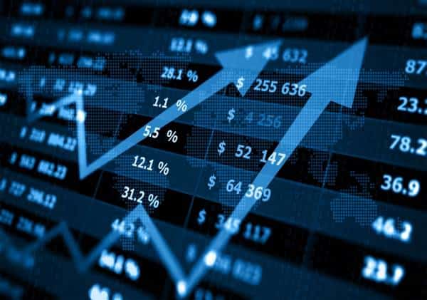 המניות עפות דרך הגג בוול סטריט: השבוע הטוב ביותר מאז אפריל למרות בחירות סוערות ולא פתורות