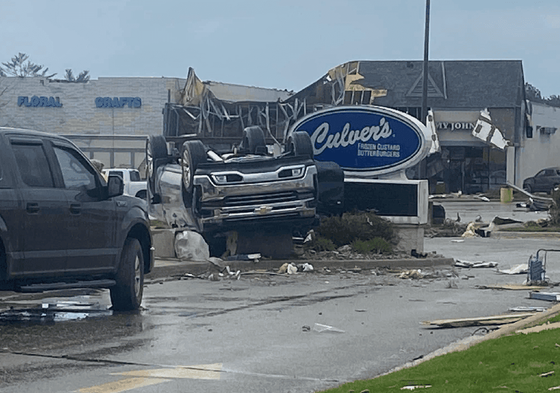 סופת טורנדו "קטסטרופלית" הפתיעה את מישיגן
