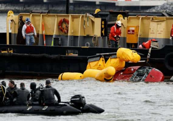 ניו יורק: הרתמות של נוסעי המסוק שנהרגו בהתרסקות לא היו מאושרות