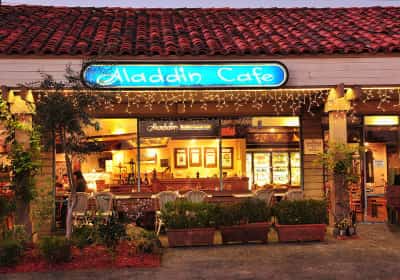 בעל מסעדה בדרום קליפורניה "מצטער מאוד" לאחר ש-98 בני אדם חלו בסלמונלה