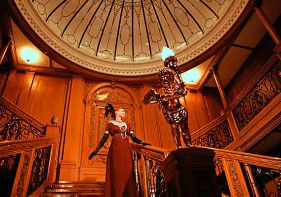 עלו על הסיפון: המתחם Titanic the Experience, מציע לחוות את סיפורה של הספינה המפורסמת 