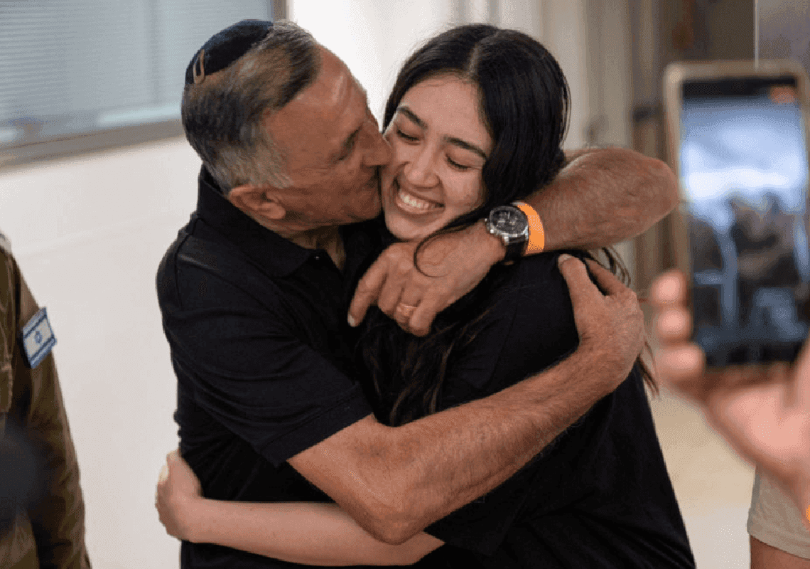 אין גבול לחוצפה: האיחוד האירופי מכנה את מבצע חילוץ החטופים כ"עוד טבח בעזה"