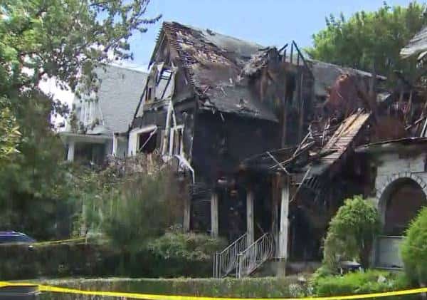 חשד להצתה בביתו של רב מאוים בניו יורק: דיווחים על מספר רב של נפגעים