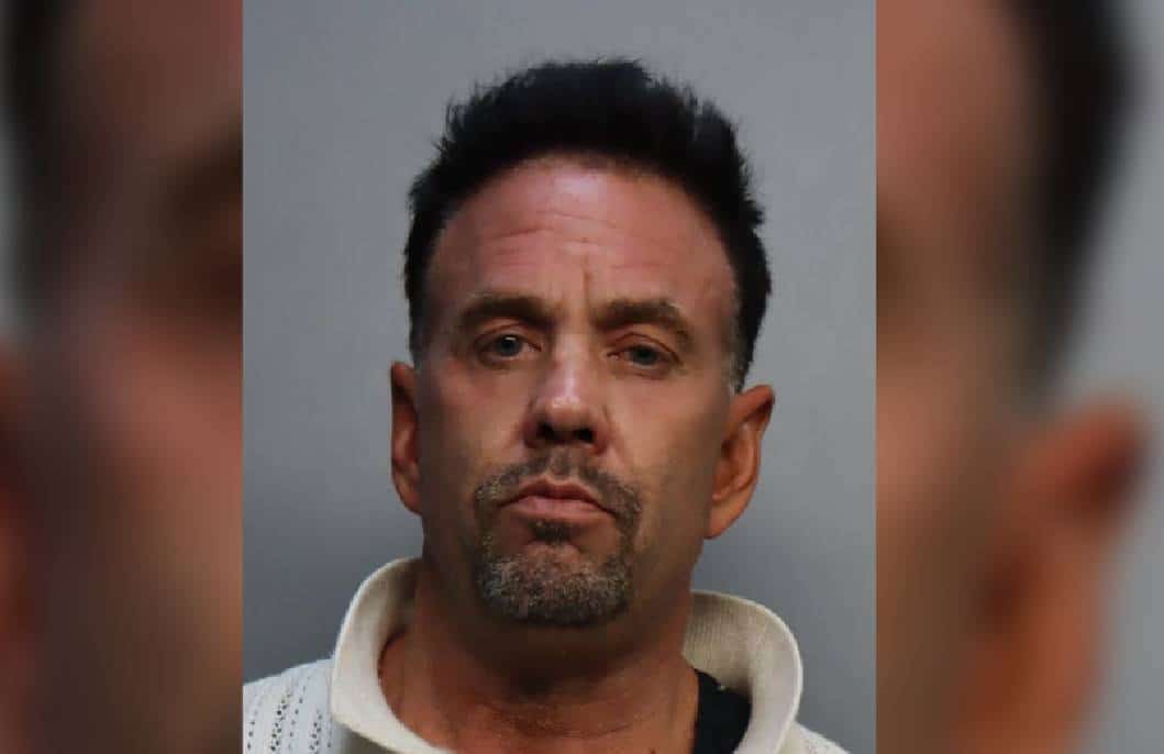 פלורידה: קנה מקלארן ופורשה - אך שהגיע לסוכנות נעצר, "רכש עם תעודה מזהה גנובה"