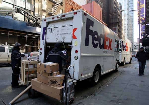 תקרית חריגה בניו יורק: שליח בפד-אקס נורה מחוץ לבית בברוקלין