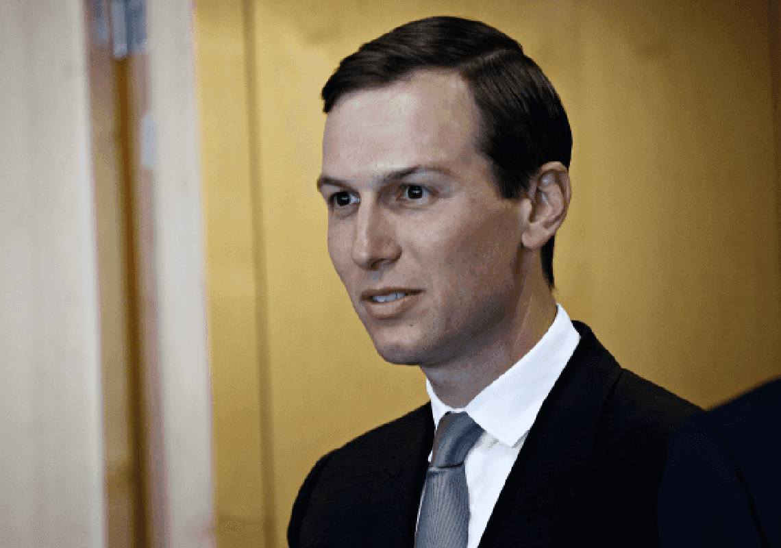 ג'ארד קושנר נגד המושלים הרפובליקנים שמסיעים מהגרים לערים ליברליות: "מטריד מאוד"