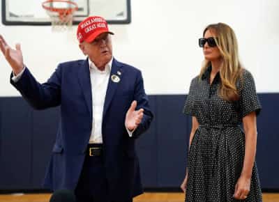 טראמפ: "הצבעה בדואר היא רמאות" – ואז הלך להצביע בדואר: הצביעות הפוליטית שמסעירה את אמריקה