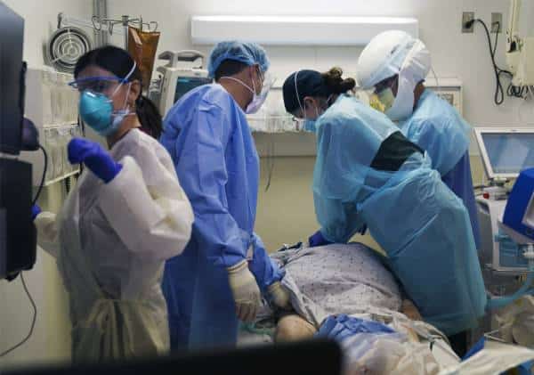 המציאות הקודרת שממנה חששו רשויות הבריאות: נותרו פחות מ-100 מיטות טיפול נמרץ פנויות בלוס אנג'לס