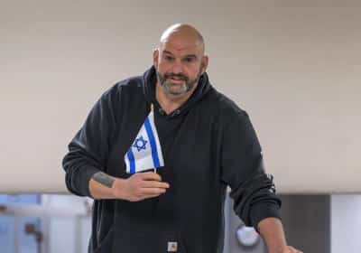 צדיק אחד בסדום: ג'ון פטרמן מתעקש להישאר במפלגה הדמוקרטית