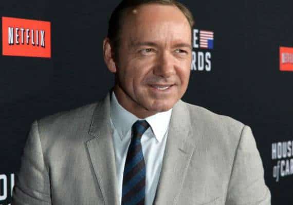 לוס אנג'לס: קווין ספייסי לא צפוי לעמוד לדין בפרשת עבירות המין בהן נחשד 