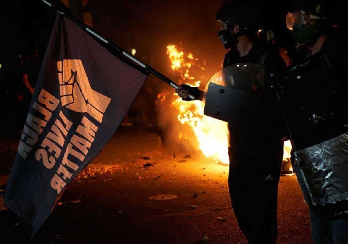 לא רק יאסר עראפת: תנועת Black Lives Matters מועמדת לפרס נובל לשלום