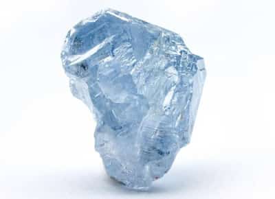 יהלום כחול בן 42 קראט צץ מהמעמקים – ופטרה דיימונדס נאחזת בו כגלגל הצלה מול חוב עתק