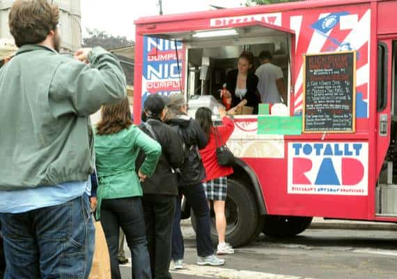 ניו יורק: בקרוב תוכלו לדעת מה רמת ההיגיינה בדוכן הנקניקיות האהוב עליכם