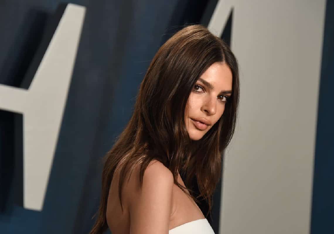 לאחר הפרידה: אמילי רטאייקאוסקי עוקצת את האקס