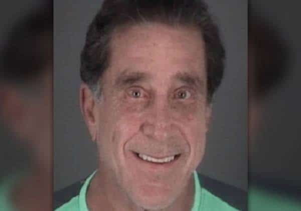 רק בפלורידה - ראש העיר ירה בימ"מ שהגיע לעצור אותו על סחר בסמים