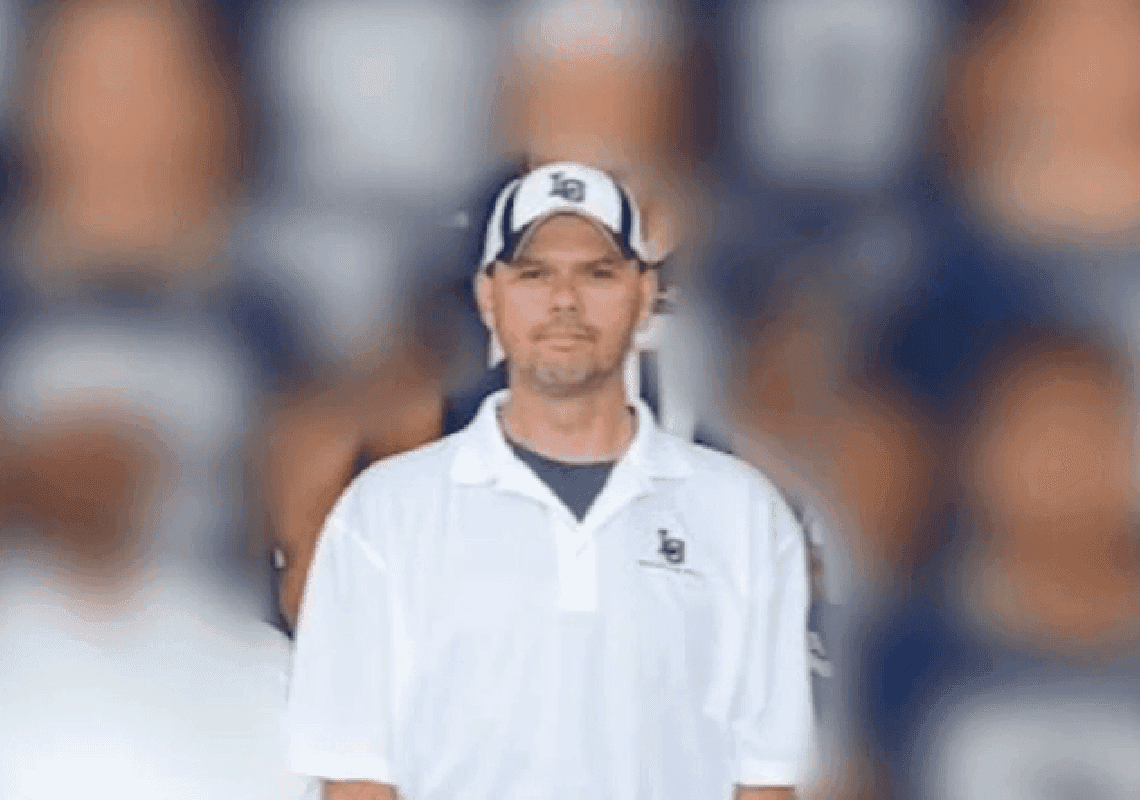 "משחק חולני": 9 שנות מאסר למאמן מקליפורניה שהתקין מצלמה נסתרת בחדר הלבשה של ילדות 