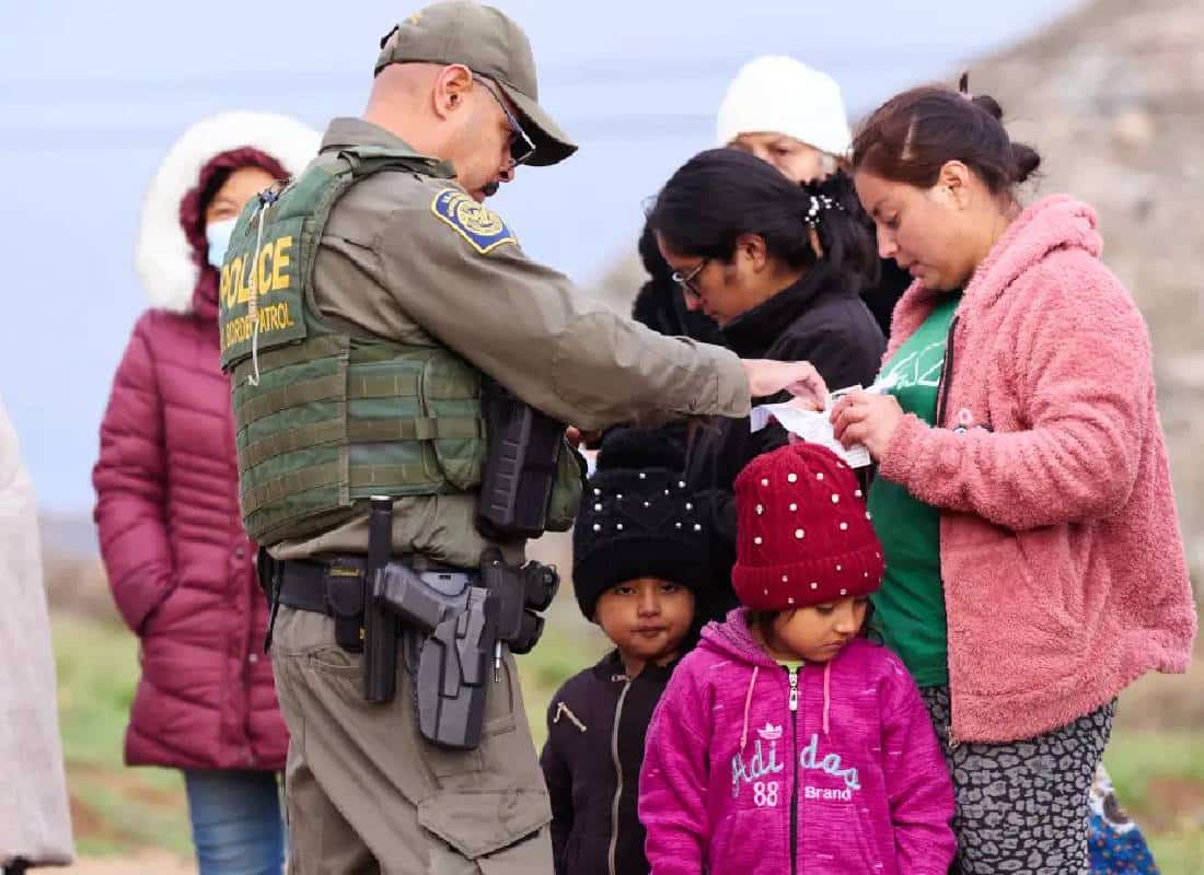"הרשימה השחורה": שופט מאשר לממשל טראמפ להקים מאגר מידע של מהגרים לא חוקיים