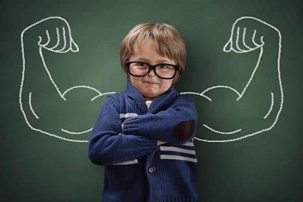 בכוח המוח: כמה זמן ילדים צריכים לישון בלילה על מנת לפתח יכולות קוגניטיביות אופטימליות?