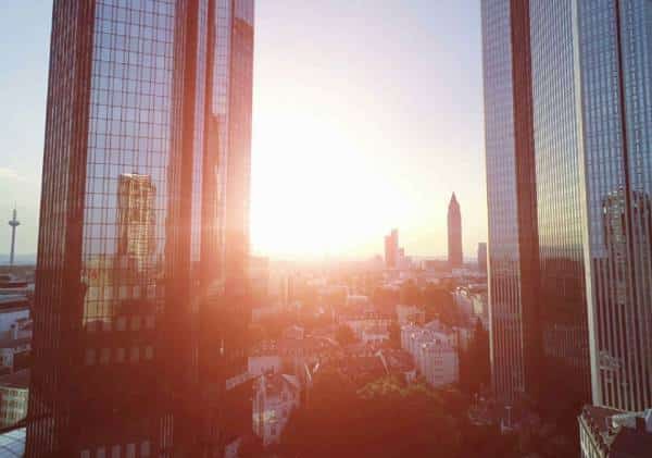 הנדל"ן המסחרי החזיק מעמד עד כה, אך הזמן הולך ואוזל עבורו בצל המגיפה