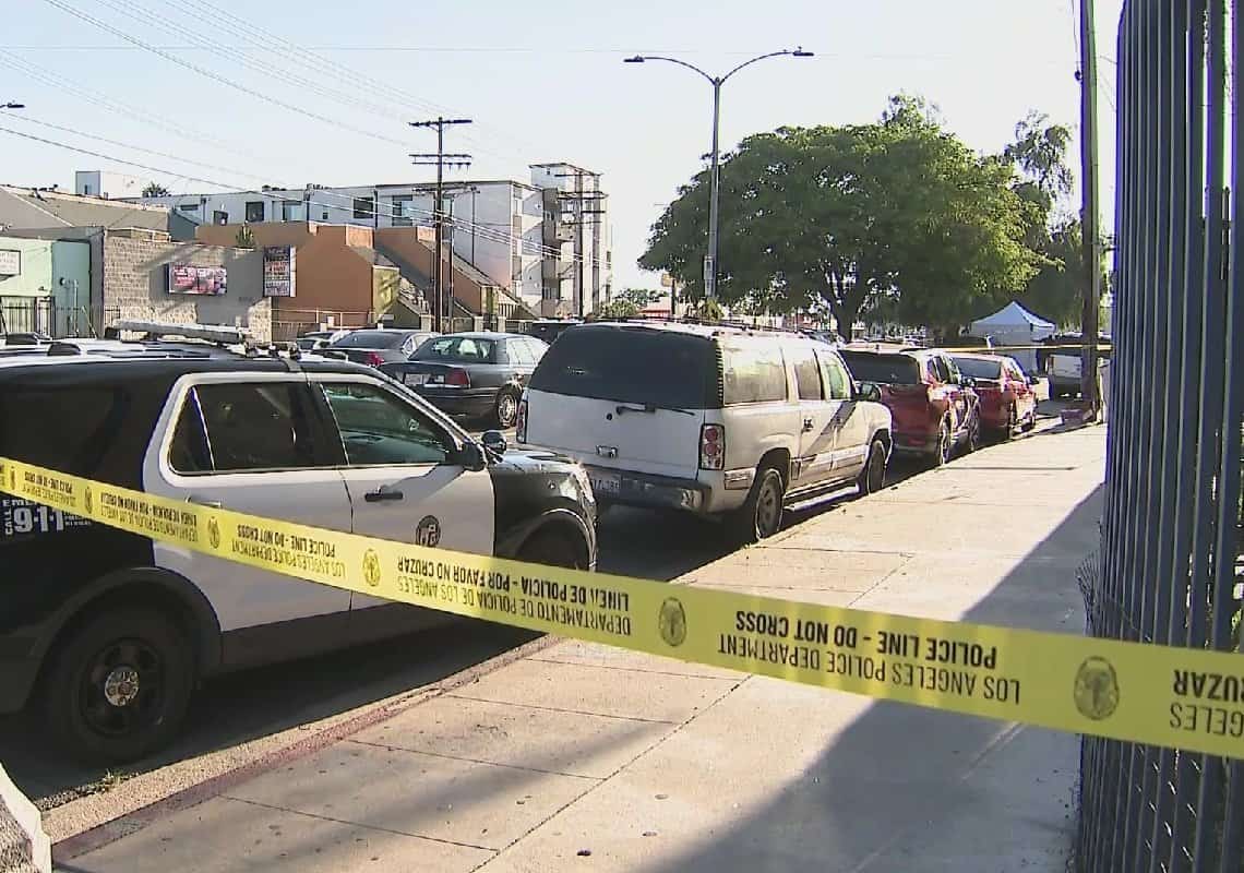 חשד לרצח בוואלי לוס אנג'לס: גבר כבן 40 נורה למוות