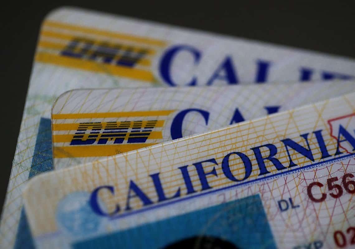 קליפורניה אישרה: תעודה מזהה לכל התושבים, גם אם אינם חוקיים