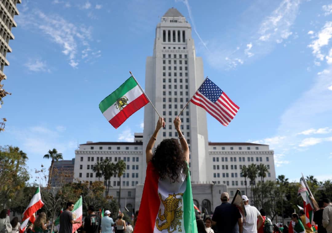 מטהרן לבוורלי הילס: כך בנו מהגרים איראנים אימפריות נדל"ן בלוס אנג'לס