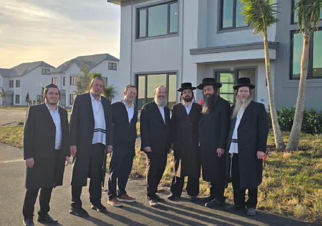 החרדים שעוזבים את ניו יורק: קהילה חסידית חדשה קמה בלב פלורידה