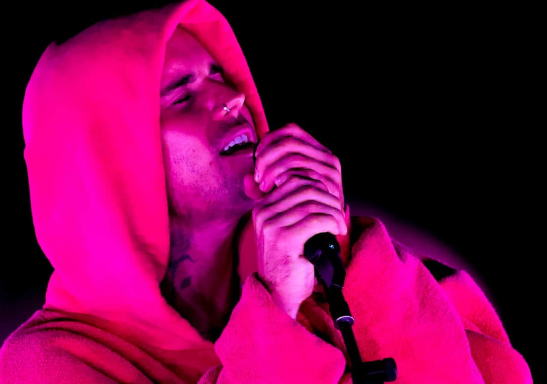 עוקץ בדרום קליפורניה: התחזו לאנשי הצוות של ג'סטין ביבר, שכרו רכבים לקואצ'לה - ונמלטו למקסיקו